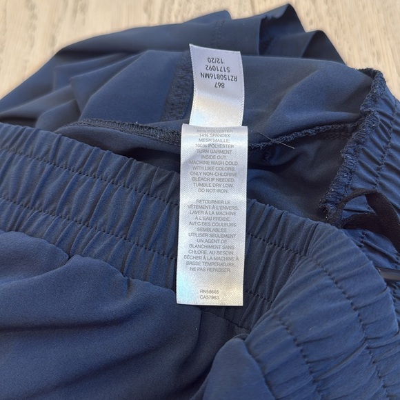 Zella Activewear Drawstring Waist Bermuda Shorts in Size Medium - Picture 7 of 10